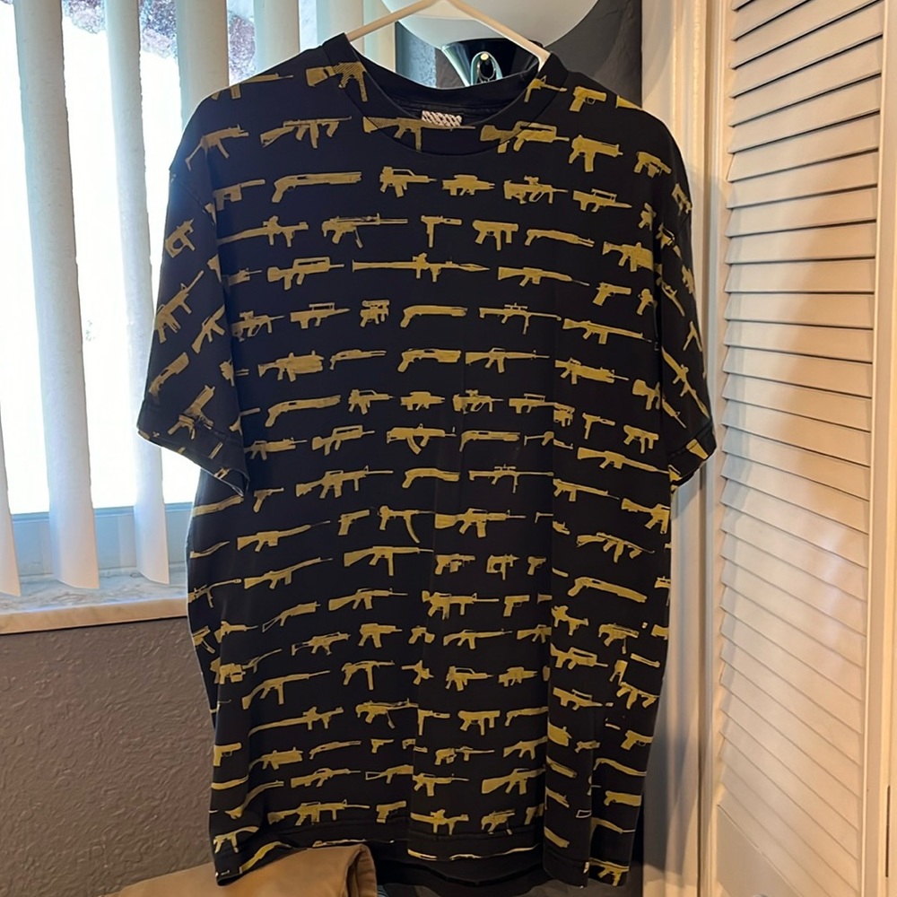 Rogue Status Gun Show T-Shirt Black Yellow Large